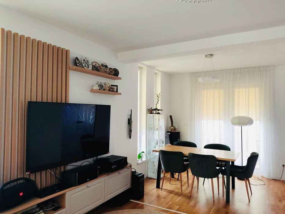 CASA- De vânzare *Cartier Albert*