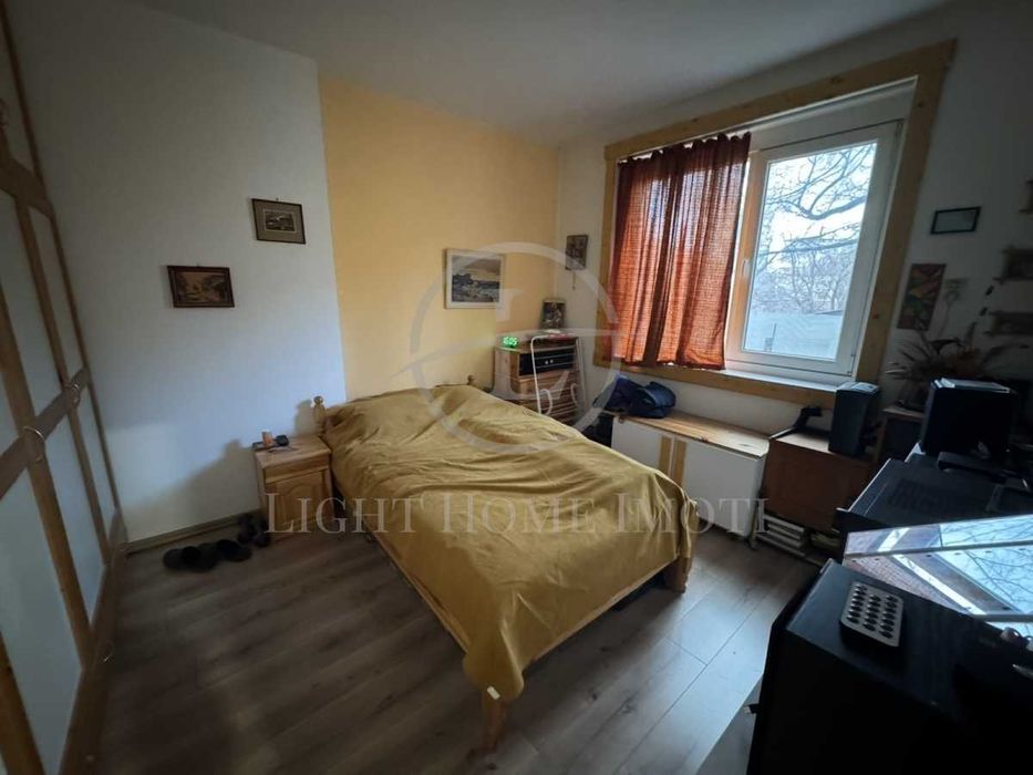 Реф. 3413 Тристаен Съдийски