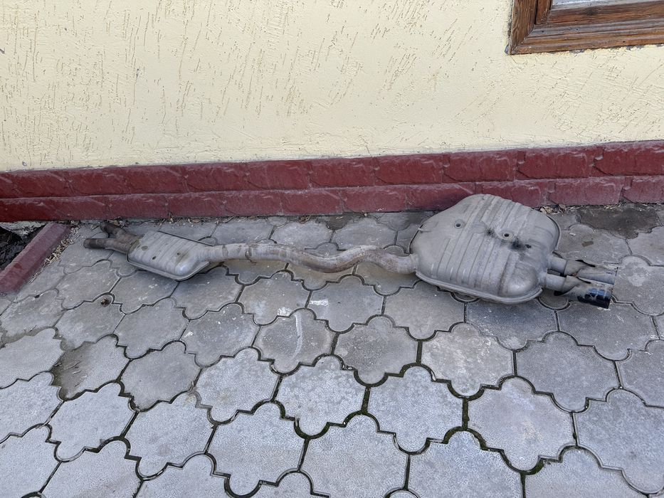 Глушитель БМВ е60 2.5