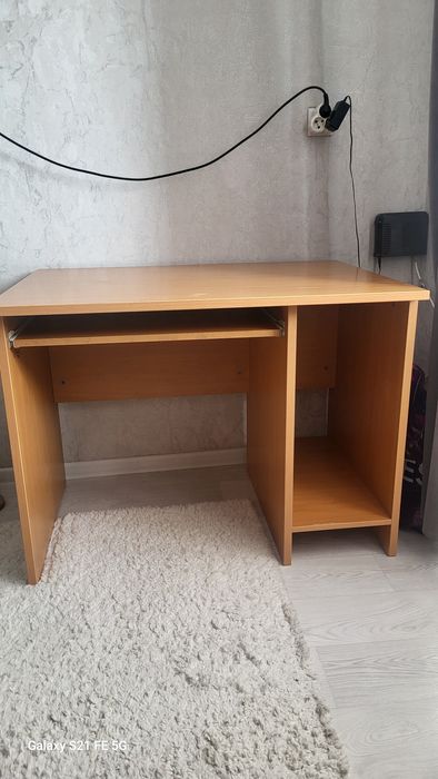 Стол компьютерный