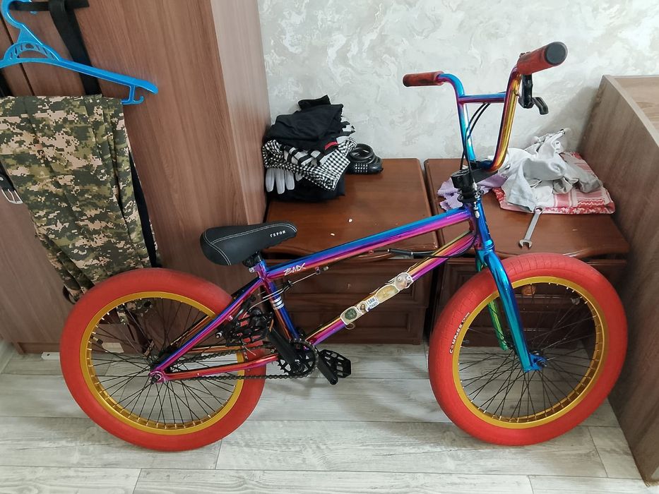 Шикарный,новый бмх