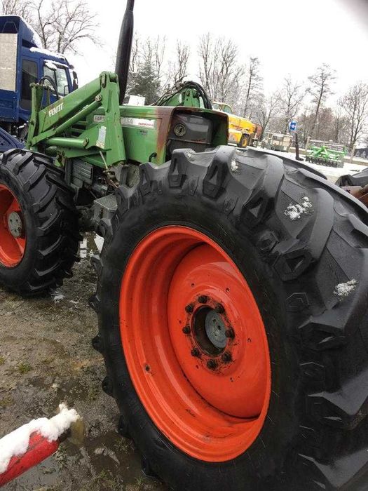 Dezmembrez Fendt 615