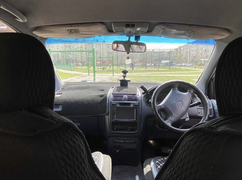 ПРОДАЕТСЯ Toyota Ipsum 1996