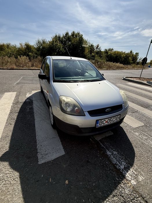 FORD Fiesta 2007 — imagine 2