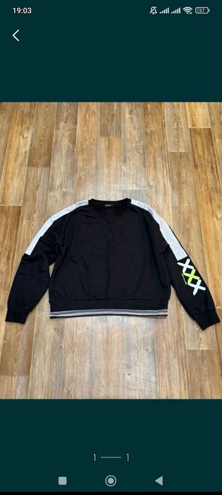 Продам свитшот на 42-44р