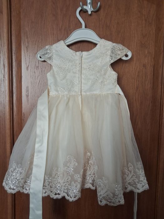 Продам платье детское
