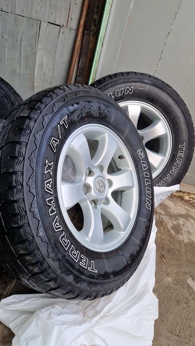 Продам  диски  в сборе   265/70 R17