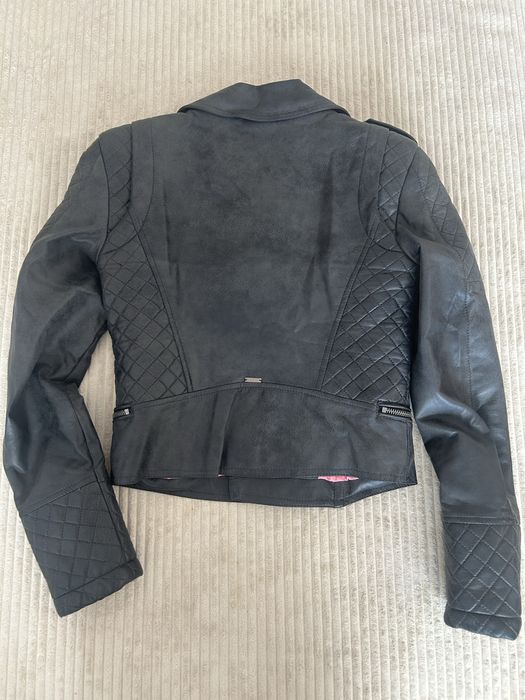 Дамско яке Guess XS