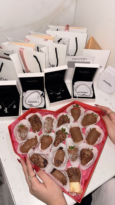 Клубника в шоколаде