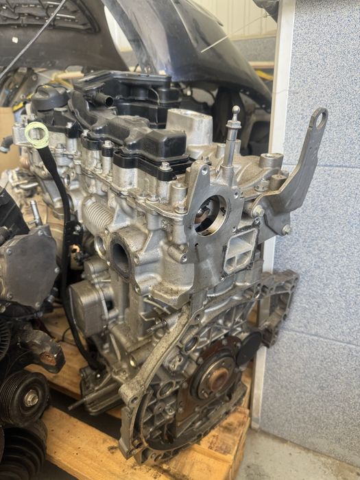 Двигател Пежо Ситроен Опел 1.2 130кс