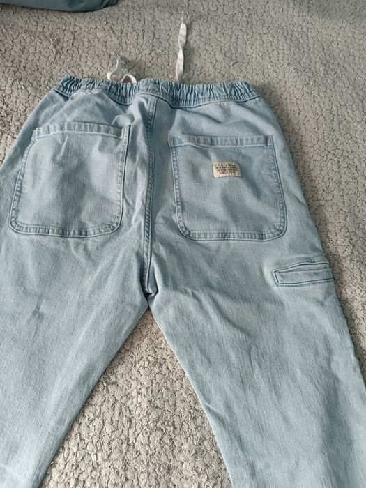 Мъжки спортни панталони Pull&Bear