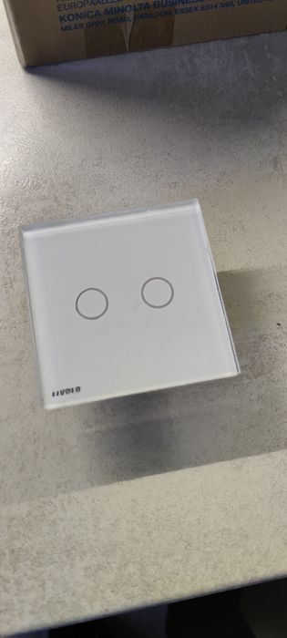 Întrerupător Bseed Smart Touch Zigbee și Întrerupătoare Livolo Touch