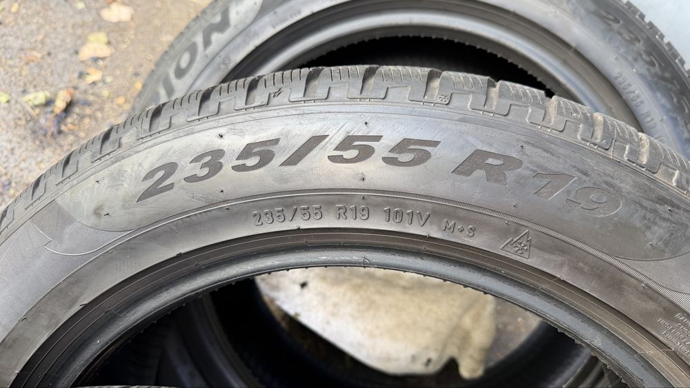 Зимни гими 235/55/19  101V Dot 2022 PIRELLI