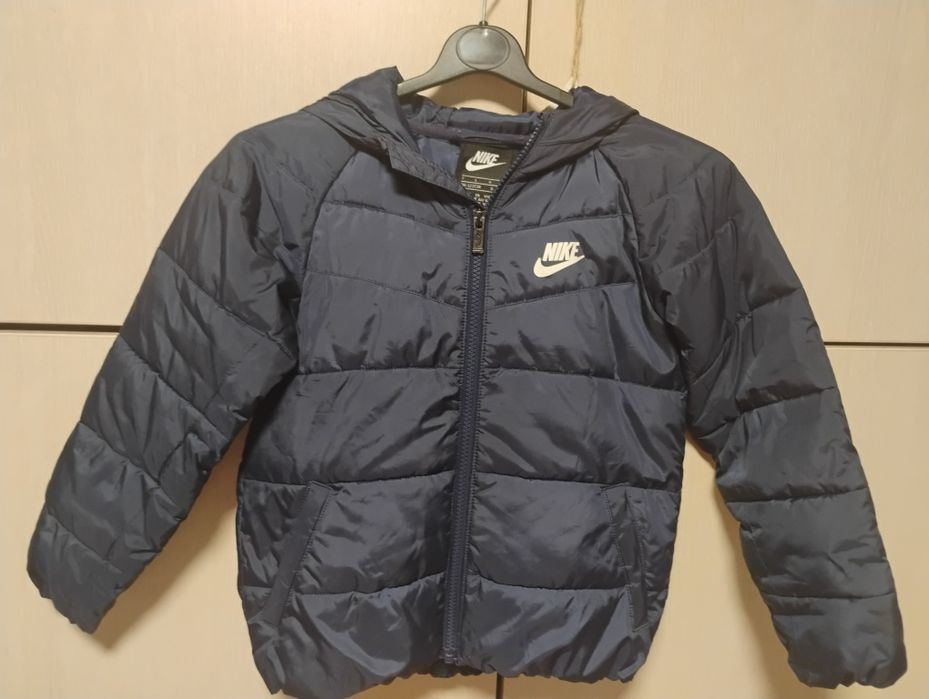 Зимно яке Nike 116/122