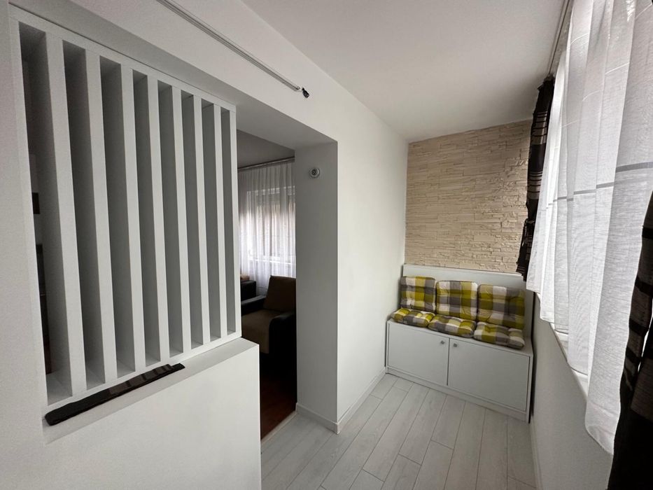 Inchiriez apartament 2 camere