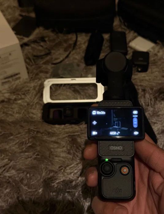 DJI Osmo Pocket 3 Creator Combo