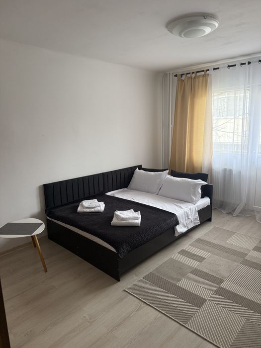 Garsonieră spațioasă 38 mp – Zona Sărari, lângă Liceul Henri Coandă