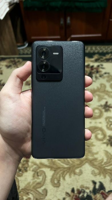 Срочно продам Vivo v25 pro