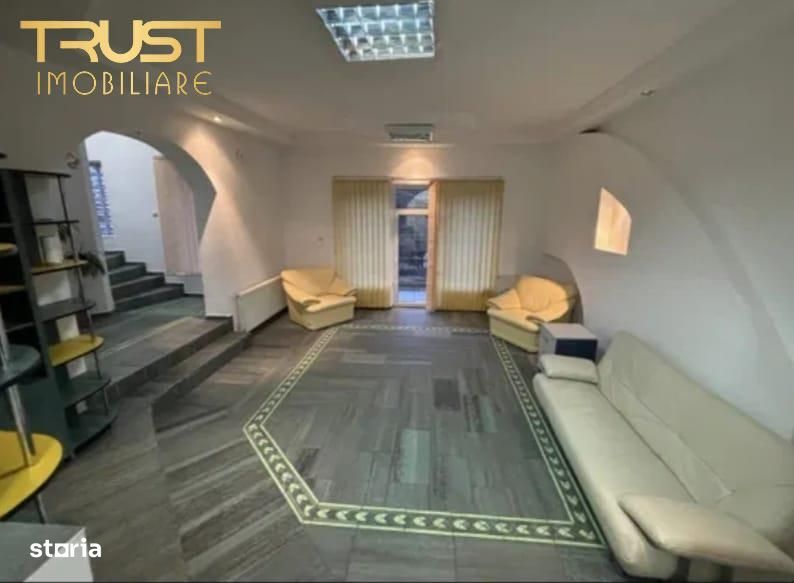 Casa individuala l D+P+E l 4 Bai l Parcare