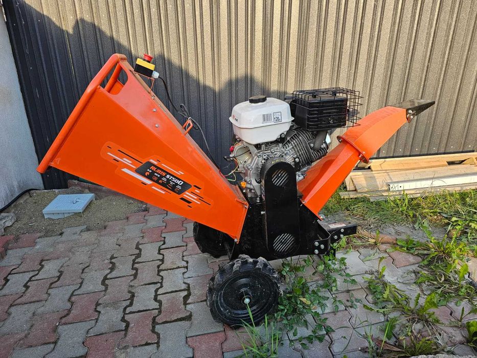 Tocator lemne Ruris  ST500 15CP 459cc aproape nou