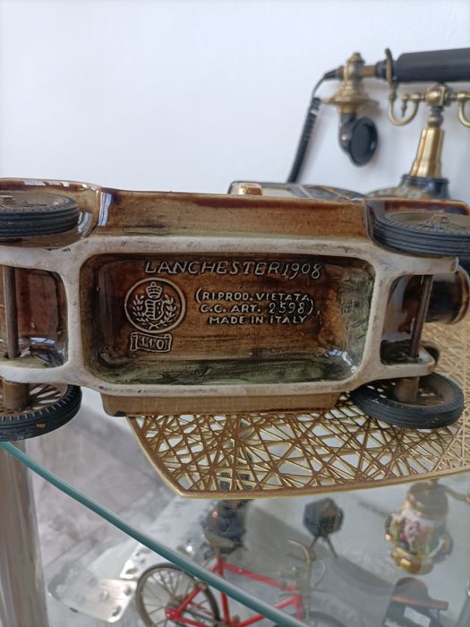 Mașinuță de colecție