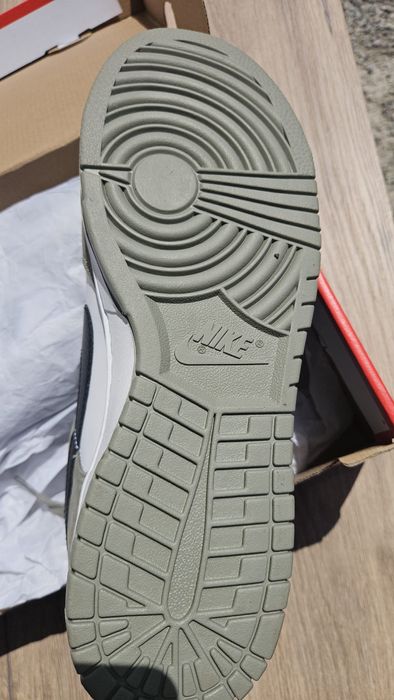 Nike Dunk Low Light Army