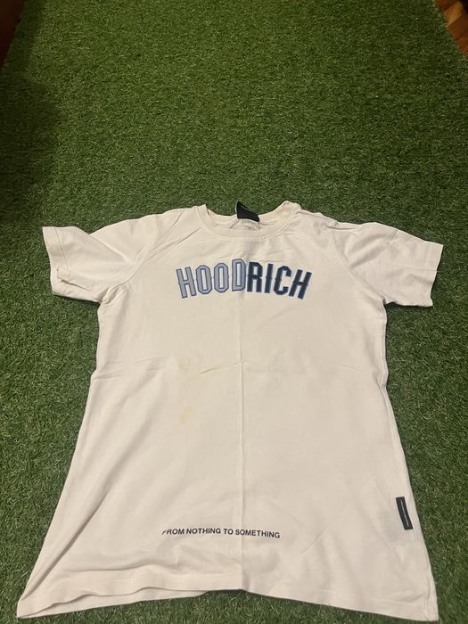 tricou hoodrich.