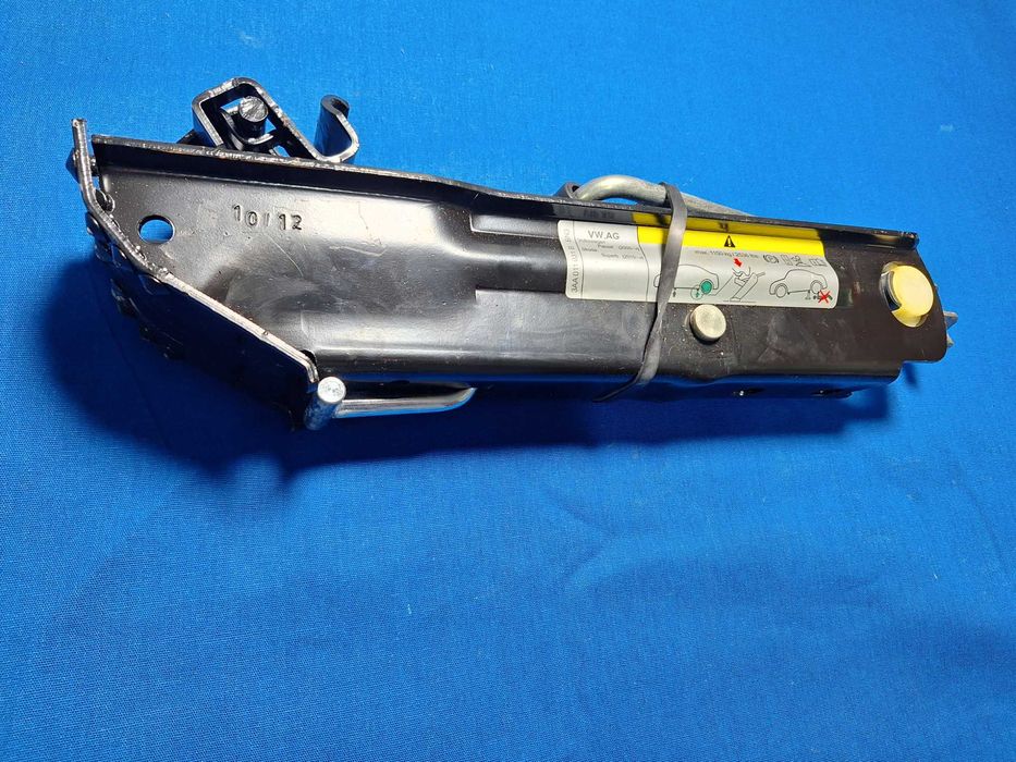 Cric AUTO OE VW Passat Touran Sharan Caddy Skoda Superb Octavia NOU