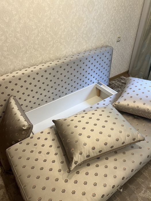 Диван удобный