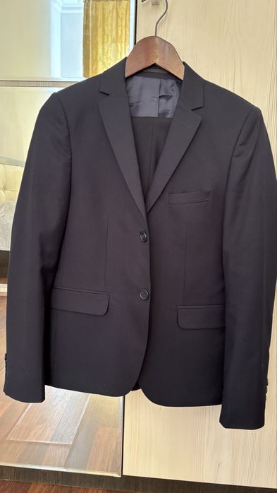 Школьная форма для мальчика, рост 152