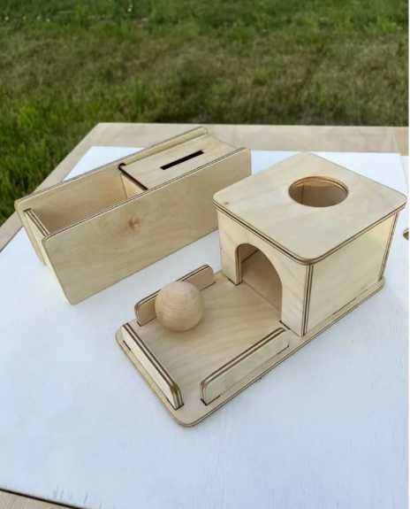 Коробочка постоянства с монеткой