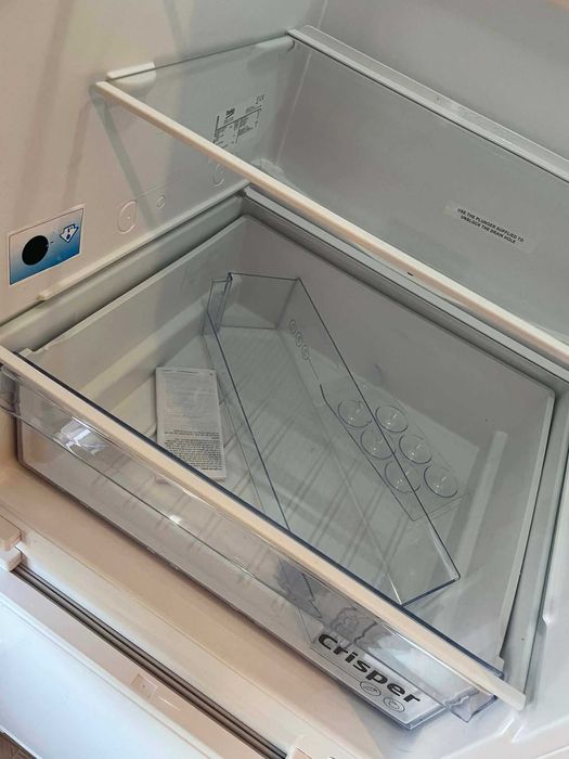 Нов хладилник BEKO за вграждане 177.5 см