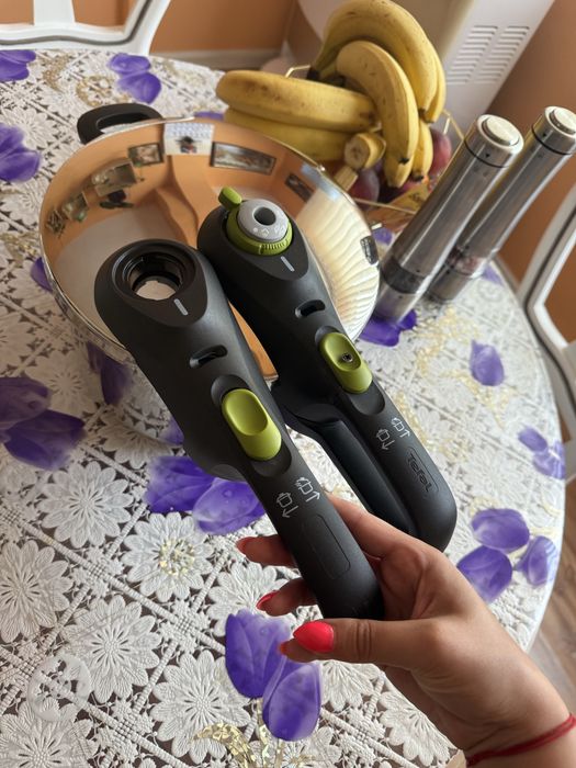 Тенджера под налягане tefal 6литра