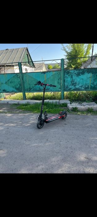 Электро самокат куго м4