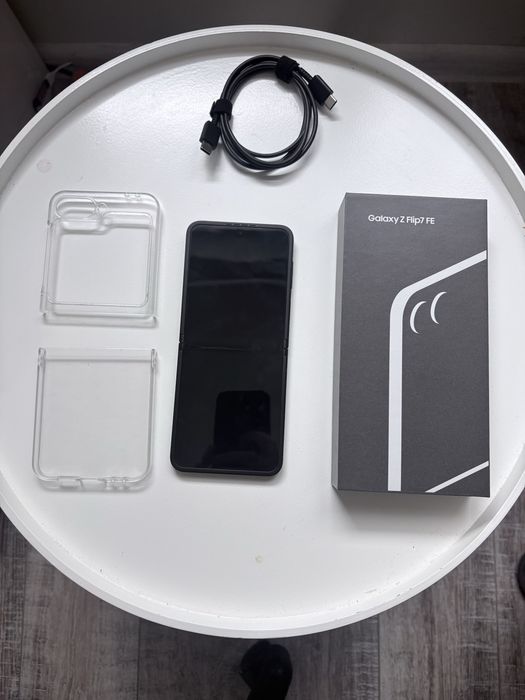 Samsung Galaxy z flip 7 FE