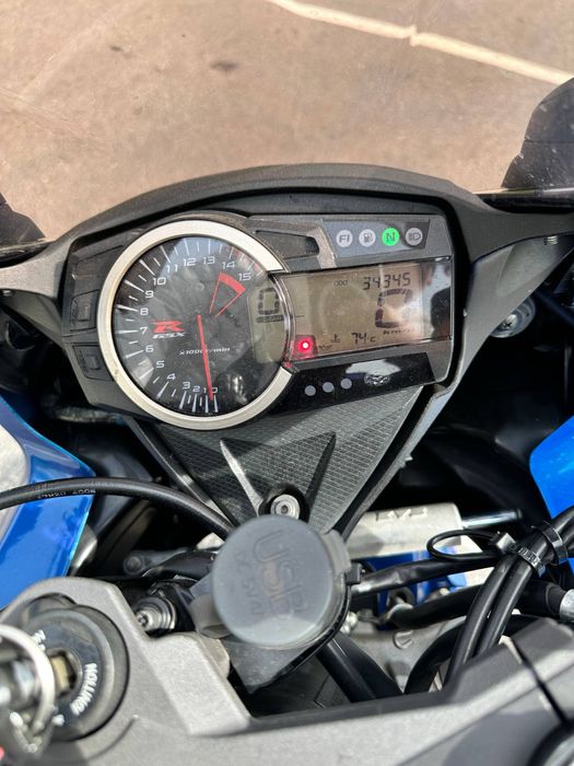 Suzuki GSX1000R 2014 года выпуска