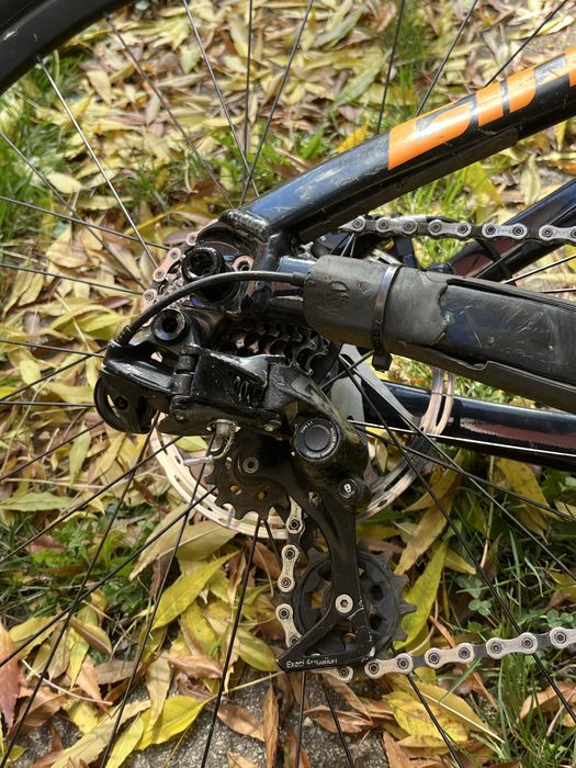 Downhill колел Giant glory 2018
