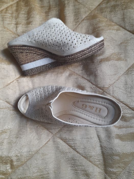 Продам сабо, новые.