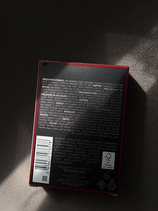 Yves Saint Laurent Black Opium Over Red