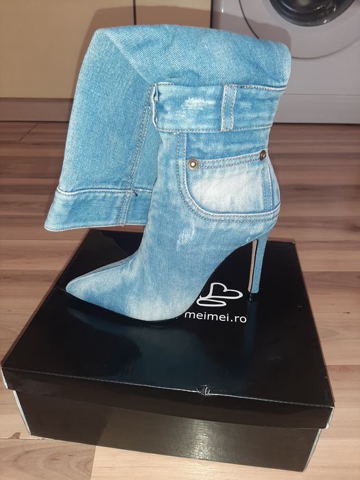 ЦЕНАТА ПОДЛЕЖИ НА КОМЕНТАР  Дамски обувки на висок ток