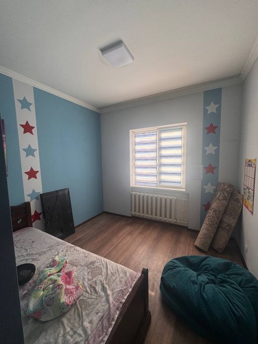 Продам 4-комнатную квартиру Сергели 2 на пятом этаже 4/5/5