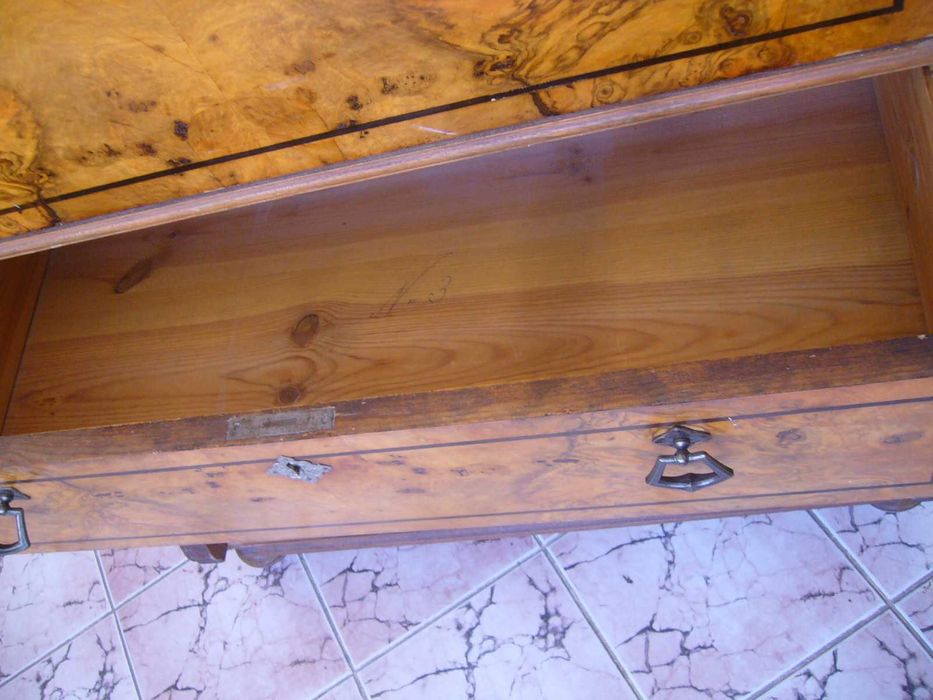 Уникални Старинни Скрин - Секретери