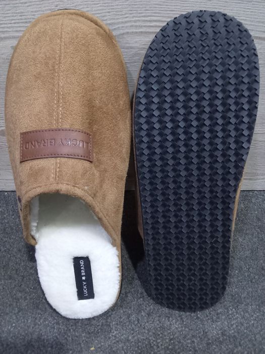 Мужские теплые тапочки новые