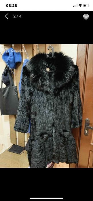 Продам верхнюю одежду