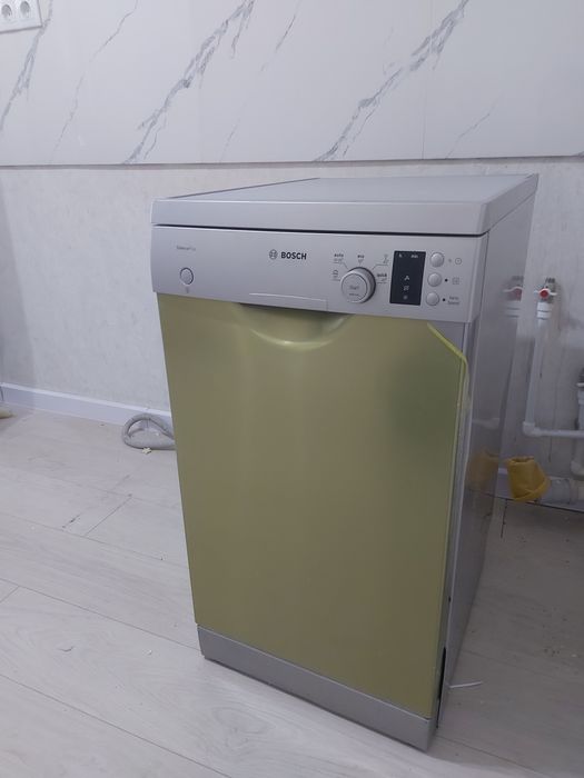 Продам посудомоечную машину BOSCH