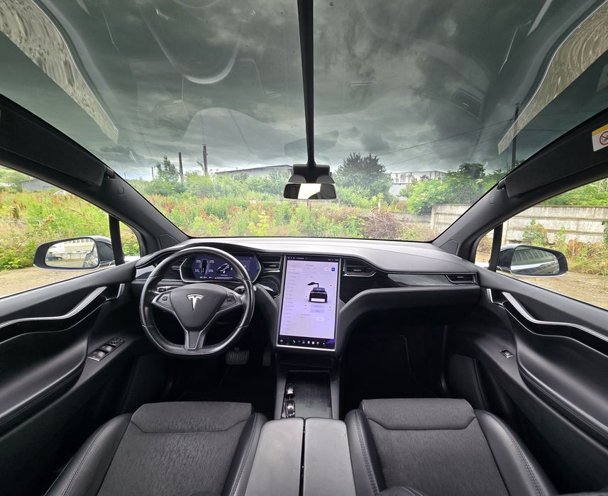 Tesla Model X 75D * Dual Motor