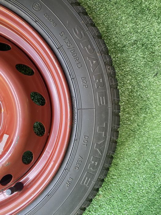 Roata rezerva originala Fiat 500 Lancia 4X98 cu anvelopa 135 80 13