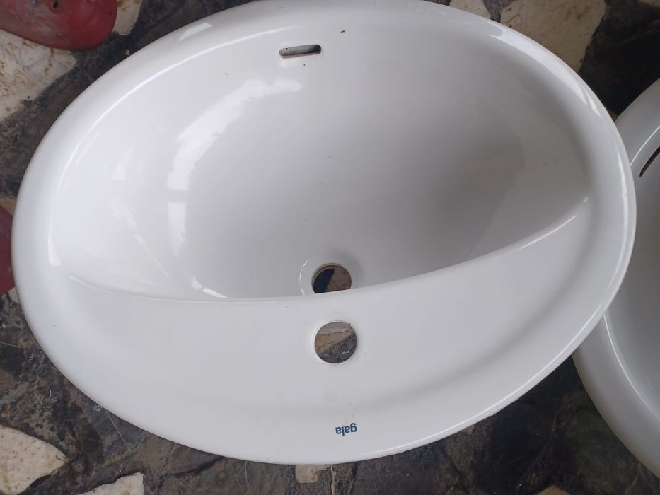 Ghiuveta  în stare foarte bună