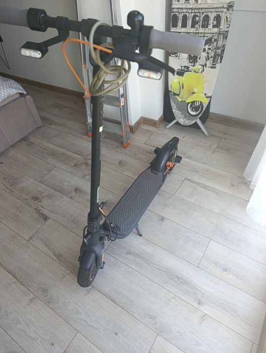 Електрически скутер Segway Ninebot F40I