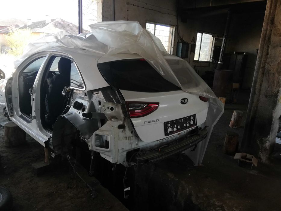 Kia ceed киа сийд на части
